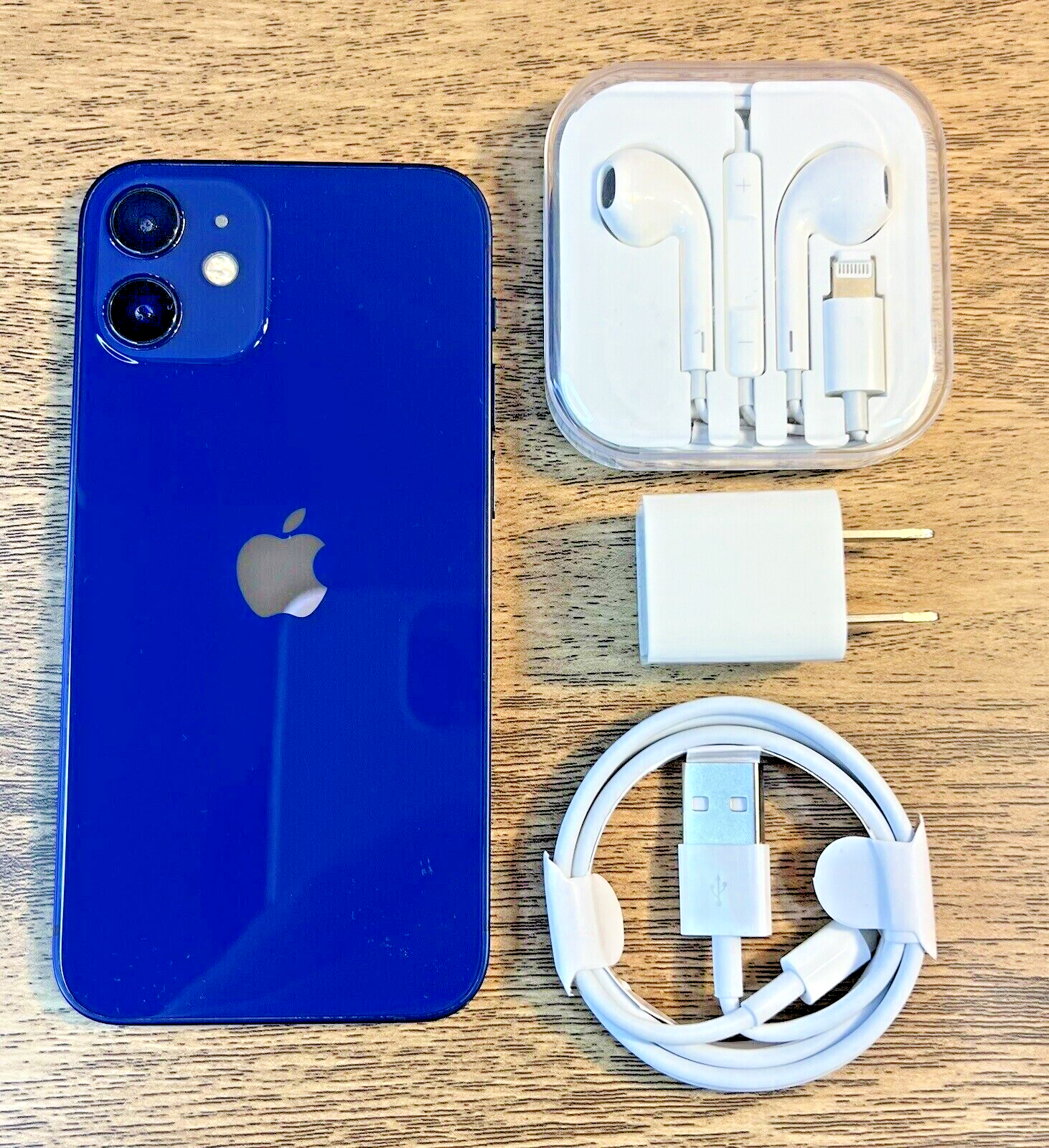 Apple iPhone 12 | 64GB | Blue | Factory Unlocked | Wi-Fi Apple iPhone 12 | 64GB | Blue | Factory Unlocked | Wi-Fi