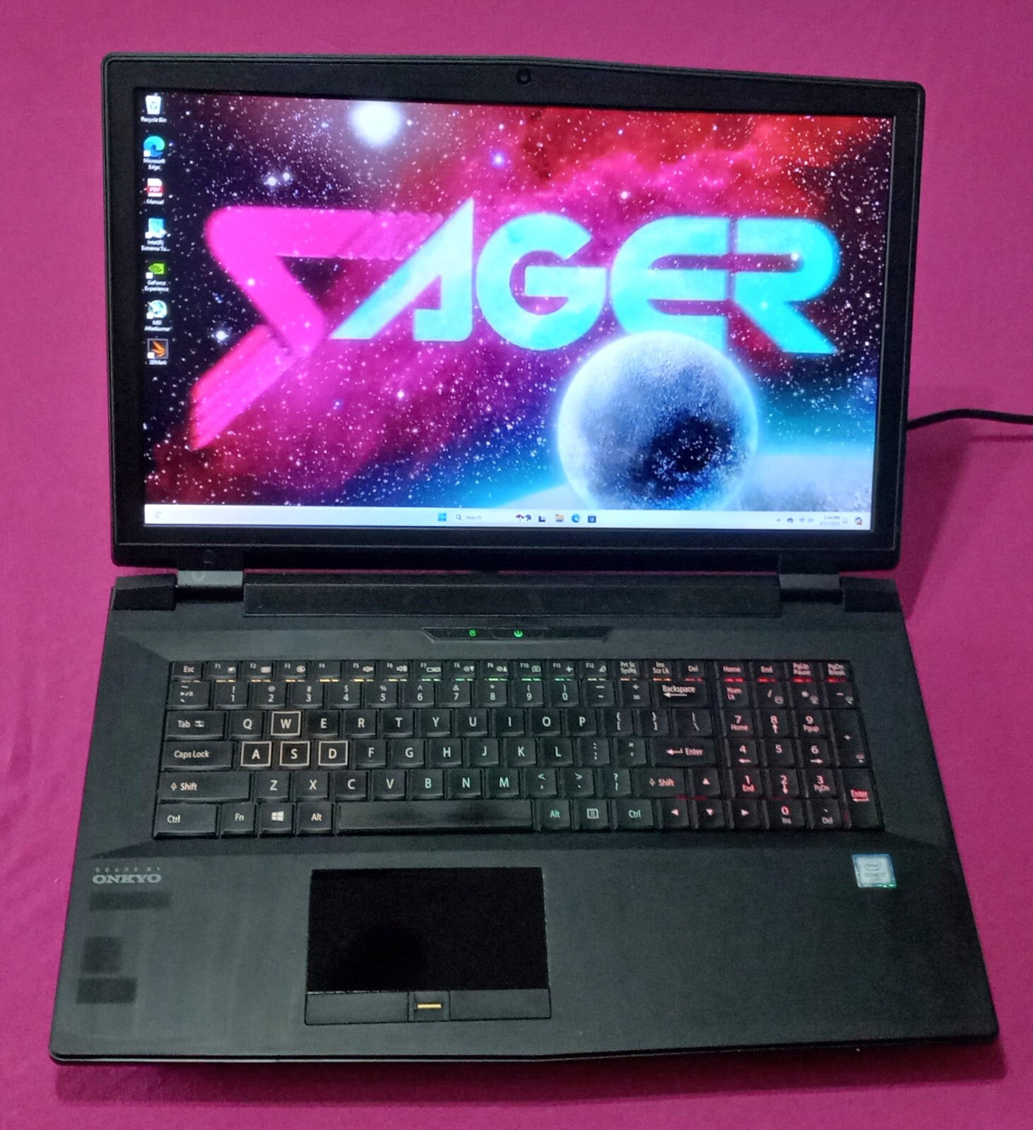 clevo p750dm2 i7 6700k GTX1070 8gb mxm