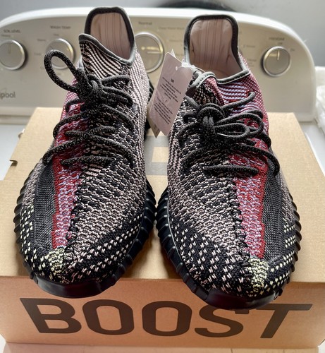 靴 YEEZY BOOST 350 V2 ADULTS Amazon.com | adidas Mens Yeezy Boost 350 V2 GY7657 Ash Blue