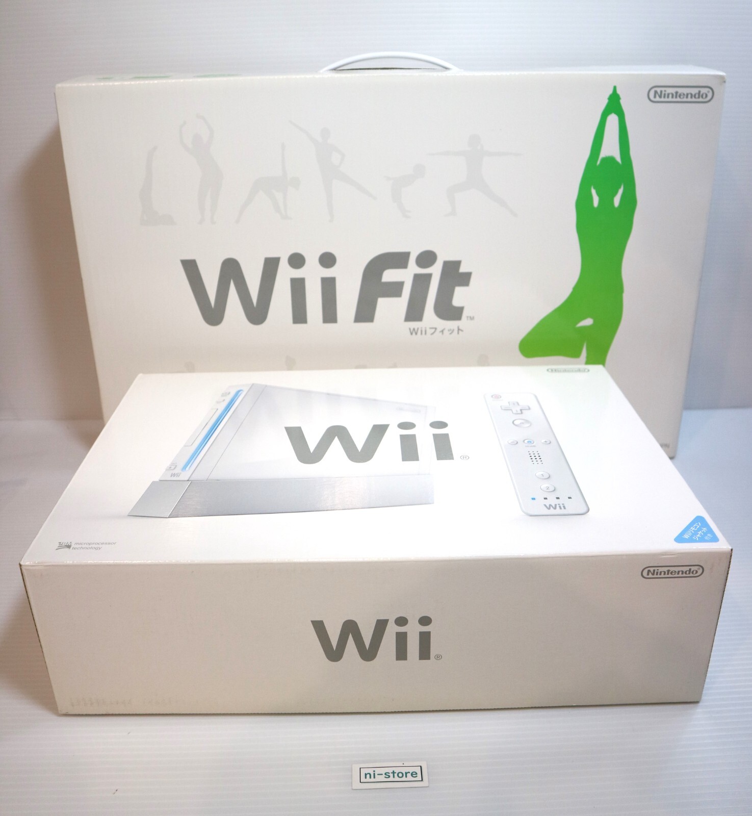 【ヒカリ】【良品】Wii 本体 白 本体＋周辺機器 内蔵ソフト５本 VC 専用出品】Wii 本体 白 本体+周辺機器 内蔵ソフト2本 VC 風来の