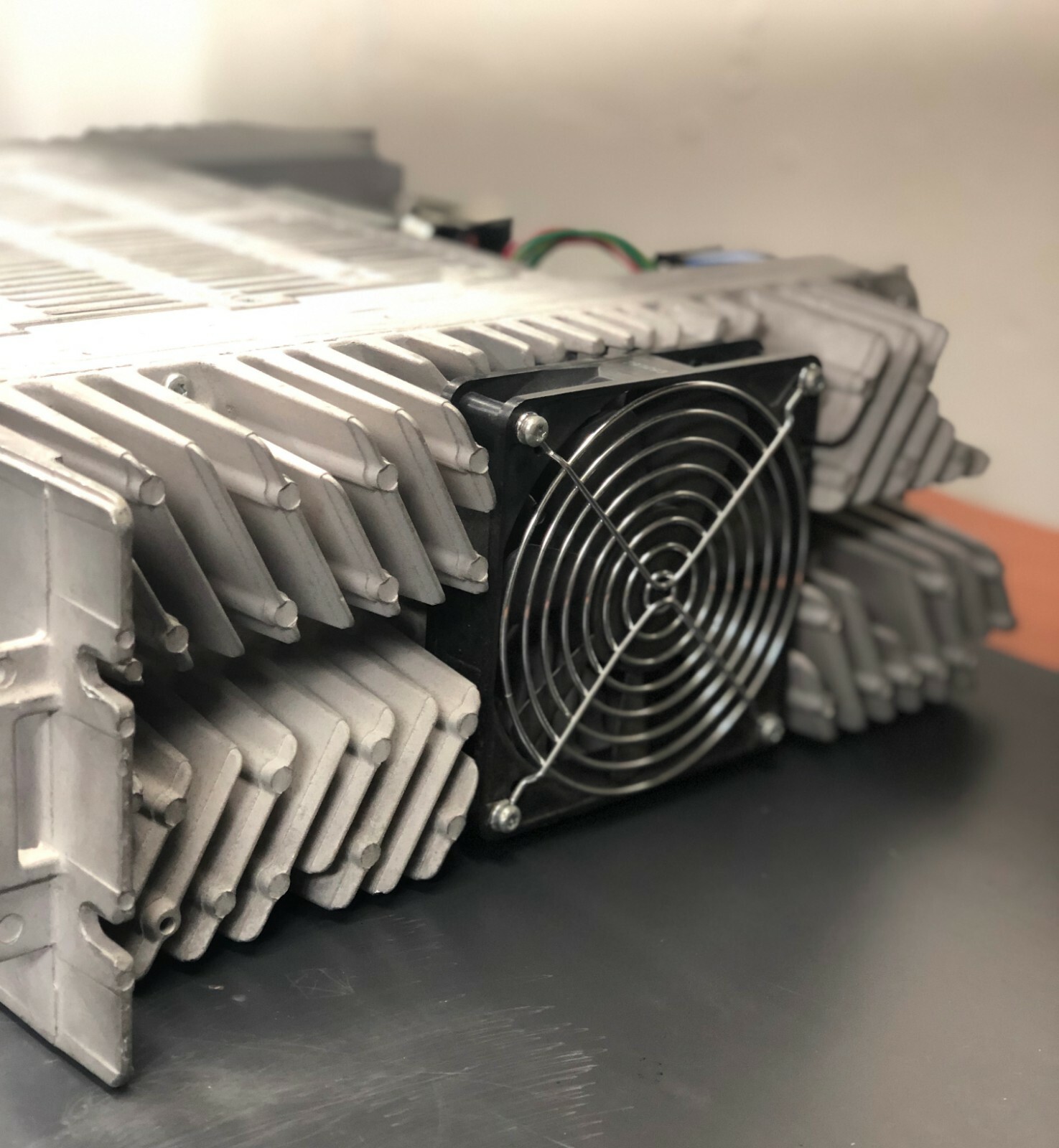 Motorola MTR2000 800Mhz T5544A Repeater 806-870Mhz 75 Watts