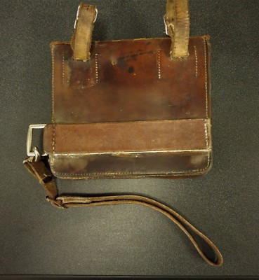 Antique English hunting leather meal pouch by J Dixon&Sons.(Flask & Box)