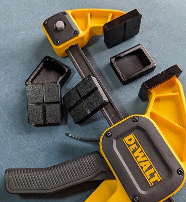 DeWalt Replacement Grip Jaw Pads for Large 300 lb Trigger/Bar Clamps (pack of 6)