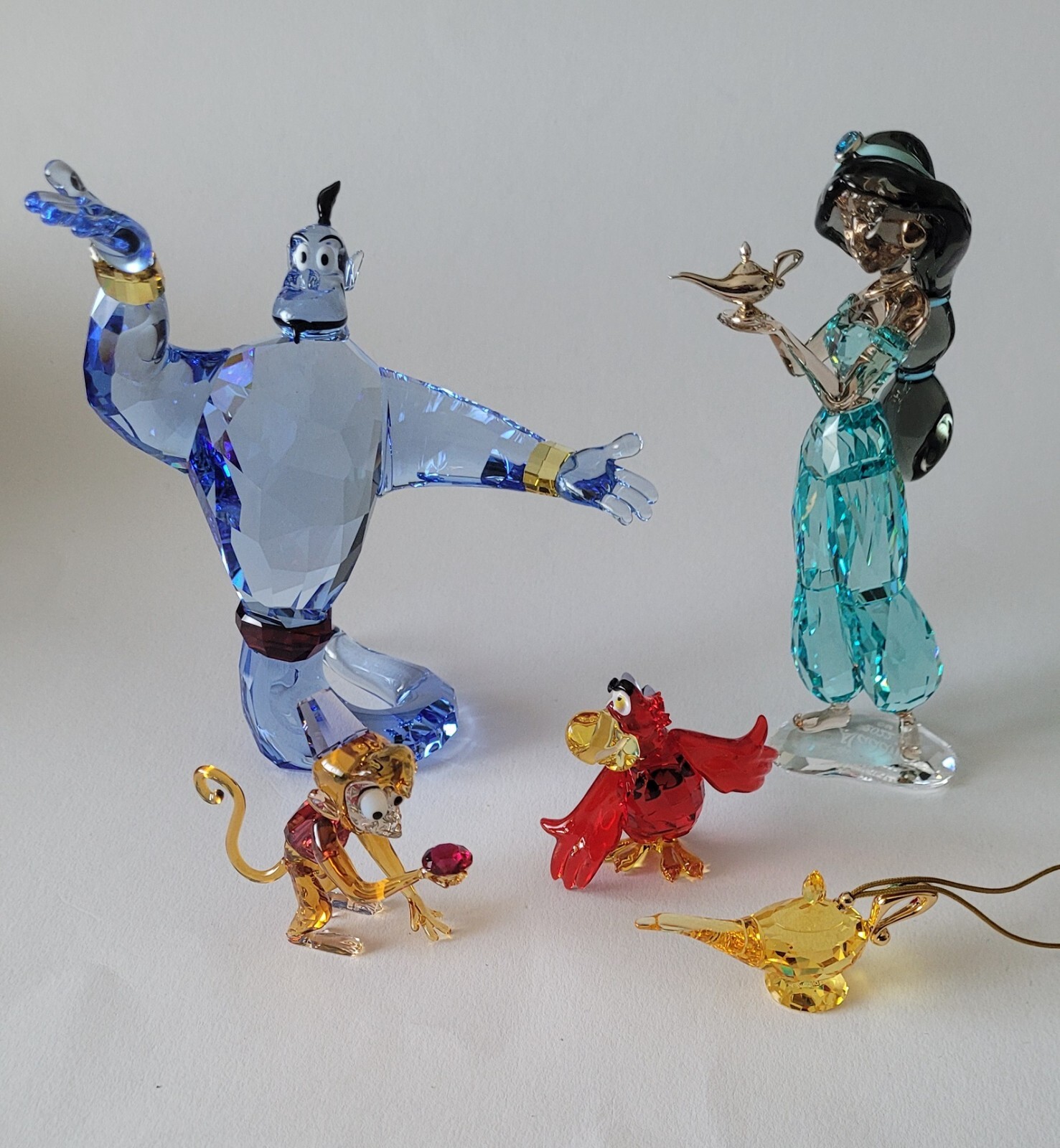 スワロフスキー　Aladdin魔法のランプ オーナメント Aladdin Magic Lamp Ornament | Swarovski