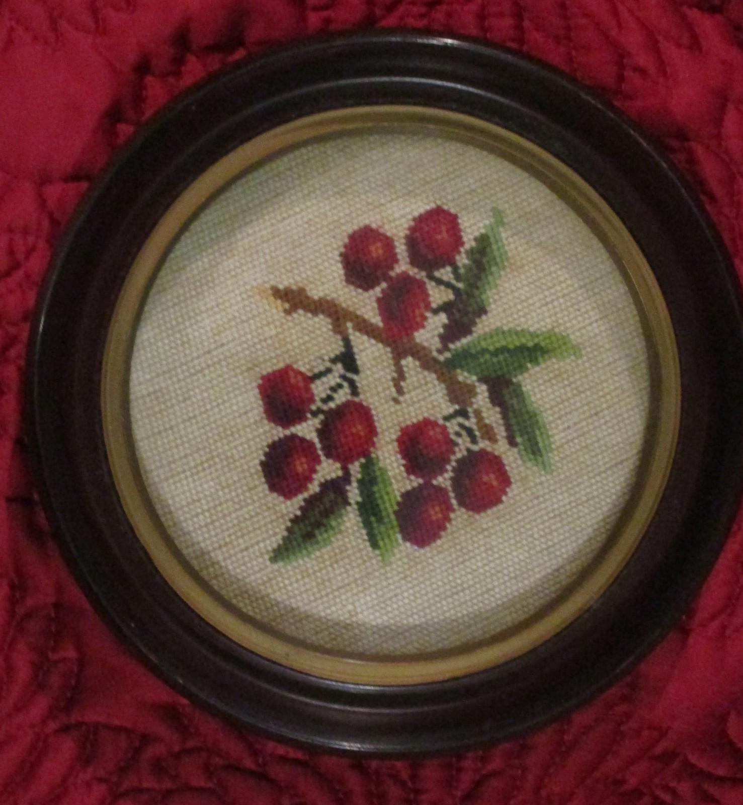 ANTIQUE NEEDLEPOINT FRUIT LOT OF 3  HAND MADE IN ROUND FRAMES WALL PLAQUE