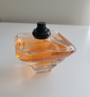 Tresor by Lancome 3.4 fl. oz. / 100 ml L'Eau de Parfum Spray for Women No Cap