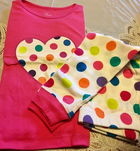 Bright Colored 2-pc Pink & Pocadots Little Girls PJ's..size 3