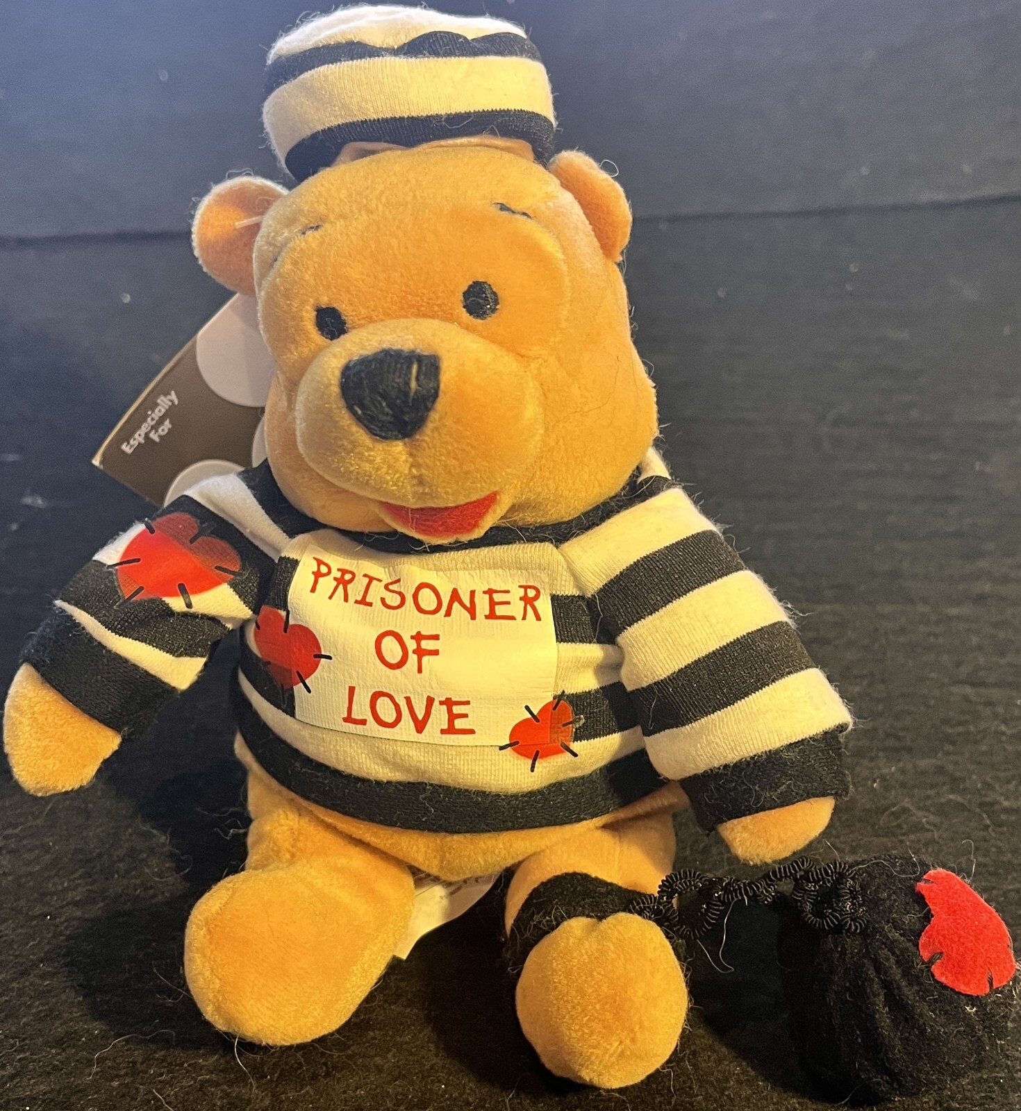 DISNEY STORE DS 2001 Prisoner of Love POOH BEAR 8