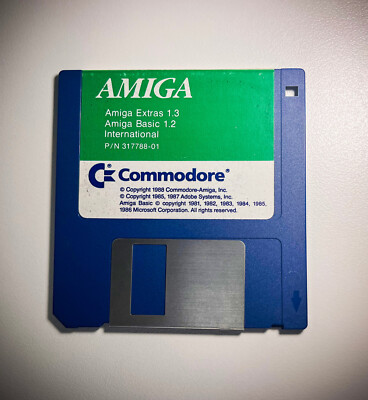 COMMODORE AMIGA - EXTRAS 1.3; AMIGA BASIC 1.2; INTERNATIONAL