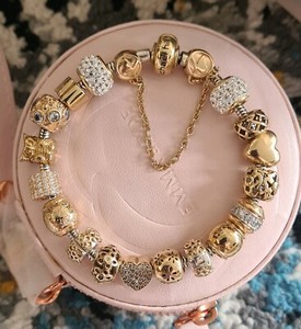 charms