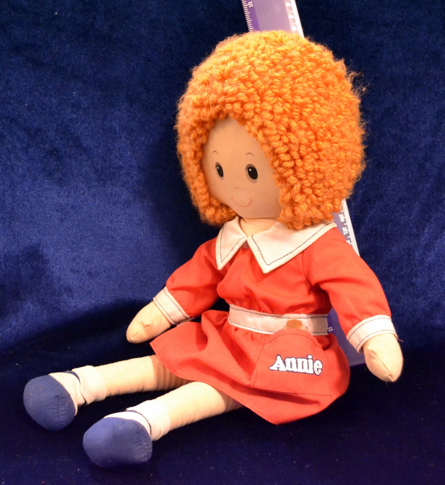 VINTAGE KNICKERBOCKER ANNIE PLUSH DOLL WITH DOG 1982 CUTE !!!