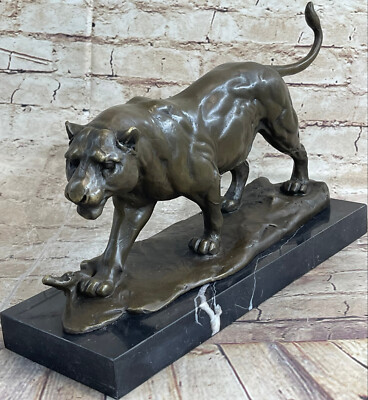 SIGNED BRONZE COUGAR SCULPTURE WILD CAT FELINE HIGHLY DETAILED  ON MARBLE