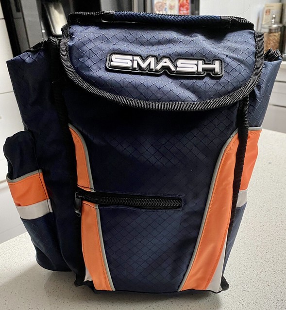 lunchbox with drink holder