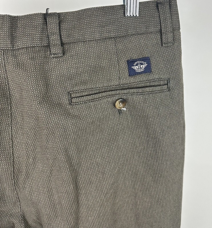 Vintage 90s DOCKERS Chino Pants 33x33 ACTUAL Relaxed Pleated