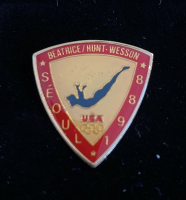 Diving Olympic Pin Beatrice-Hunt-Wesson 1988 Seoul, Korea