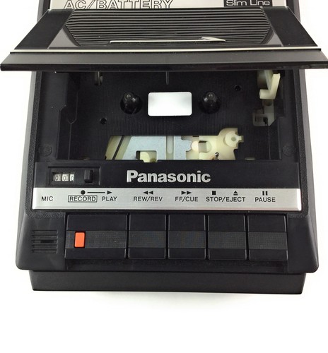 Panasonic Cassette Tape Player Slim Line RQ-2104 Portable Recorder No AC Plug