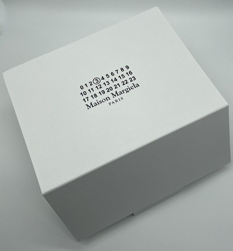 MAISON MARGIELA WHITE GIFT BOX BLACK WRITING L 9 1/2IN H 8IN