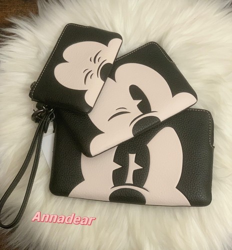 【DISNEY X COACH】ミッキーマウス / シグネチャー ビーニー 公式】COACH – コーチ | 【DISNEY x COACH】ミッキーマウス
