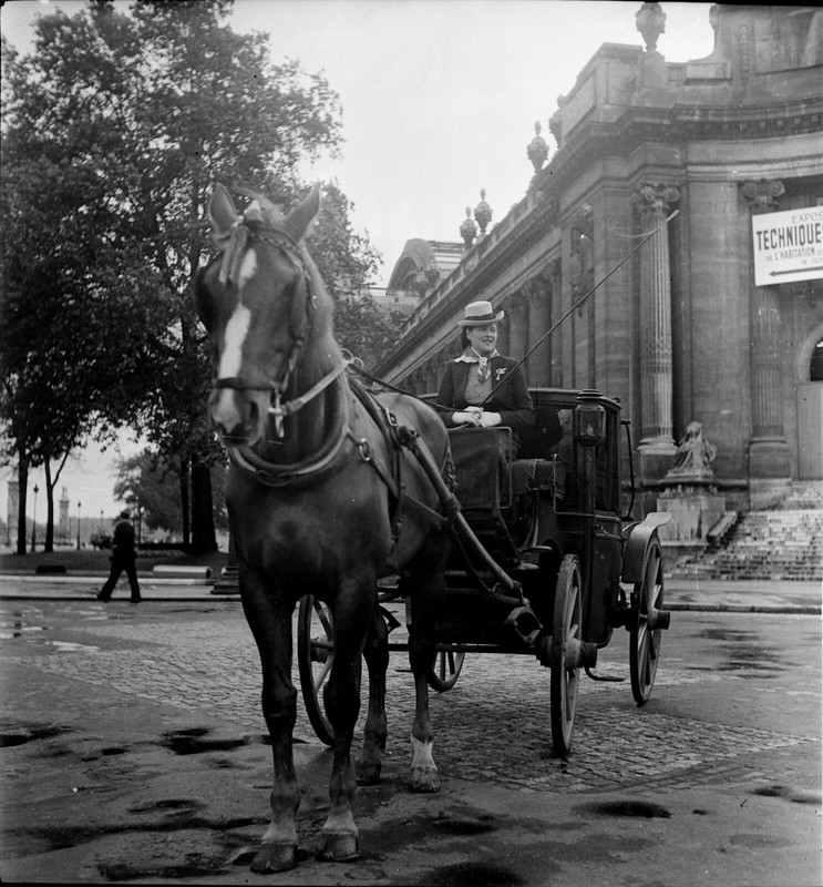 Paris C. 1947 - Mademoiselle Chable Femme Cocher - 4 NÃ©Gatifs 6x6 - Bo 37