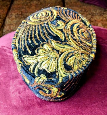 Emporio Armani Vintage 90's Cap Hat Black Velvet Gold Sequins Embroidery UNISEX 