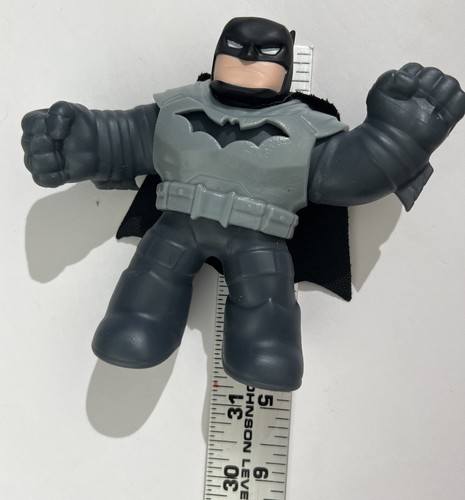 Heroes of Goo Jit Zu Dc Hero Pack - Super Goopy Heavy Armor Batman 4.5-Inch Tall