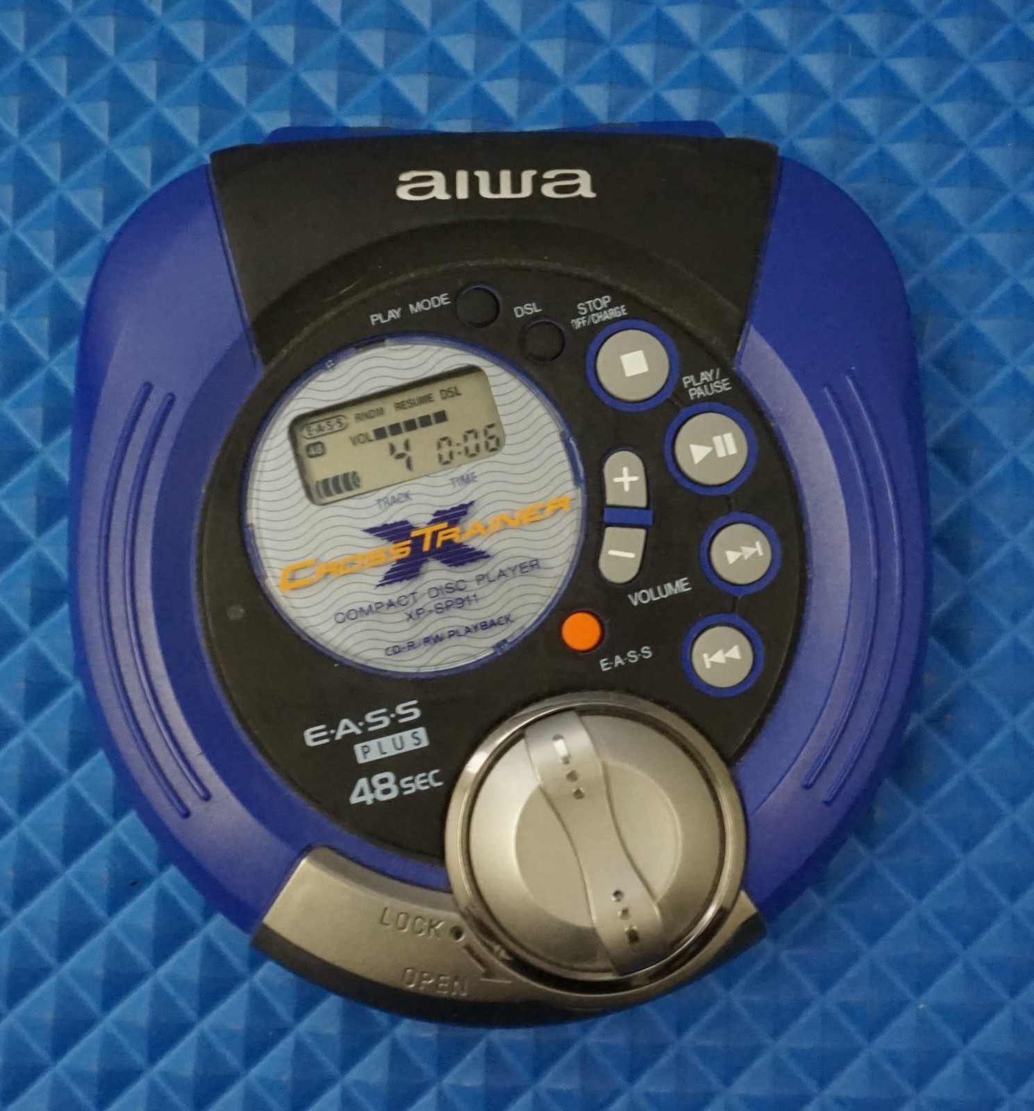 Aiwa XP-SP911 portable compact disc player