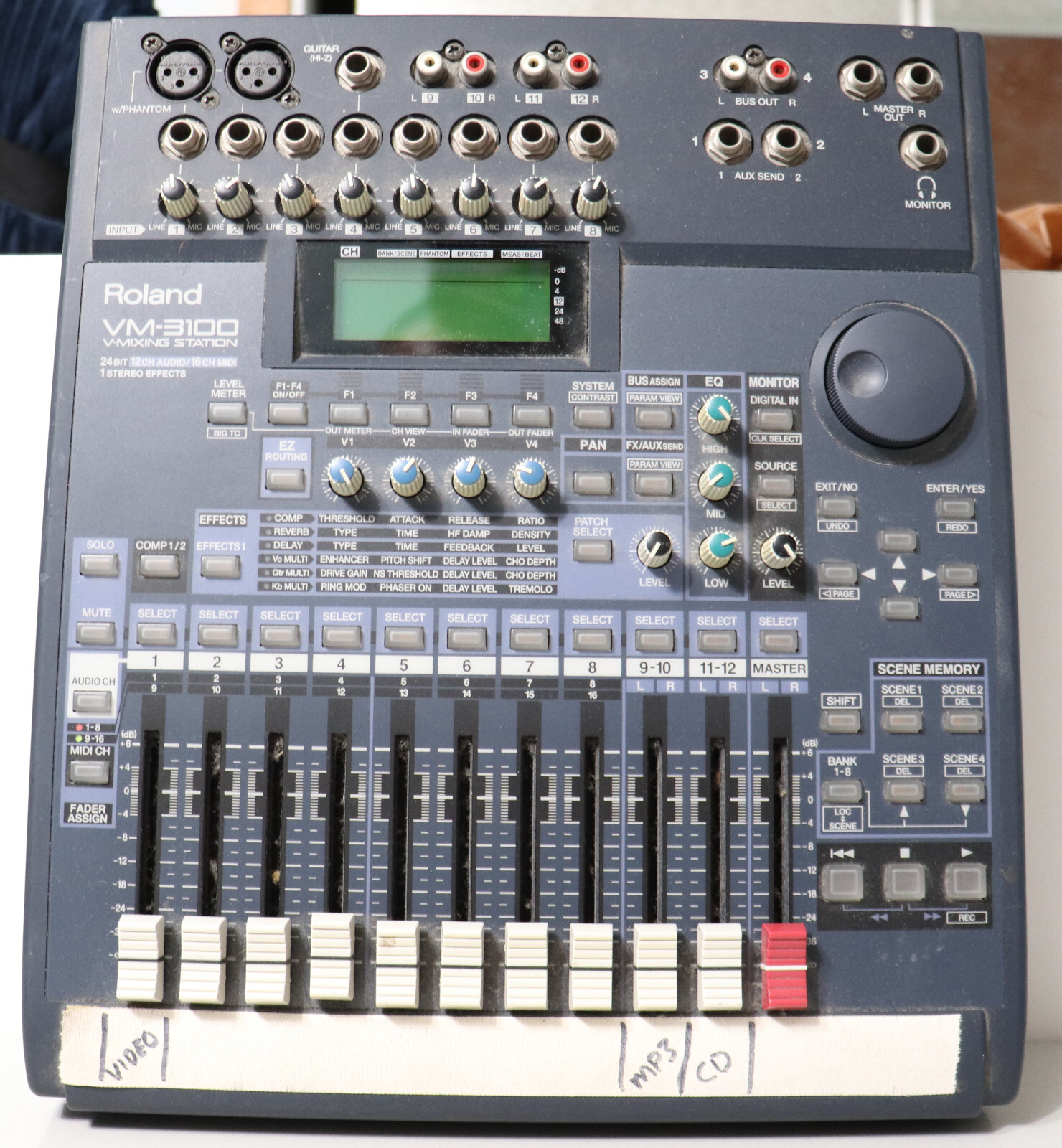 配信機器・PA機器・レコーディング機器 Roland VM-3100Pro V-MIXING STATION Roland VM-3100 Pro V-Mixing Station 24 Bit Digital Mixer