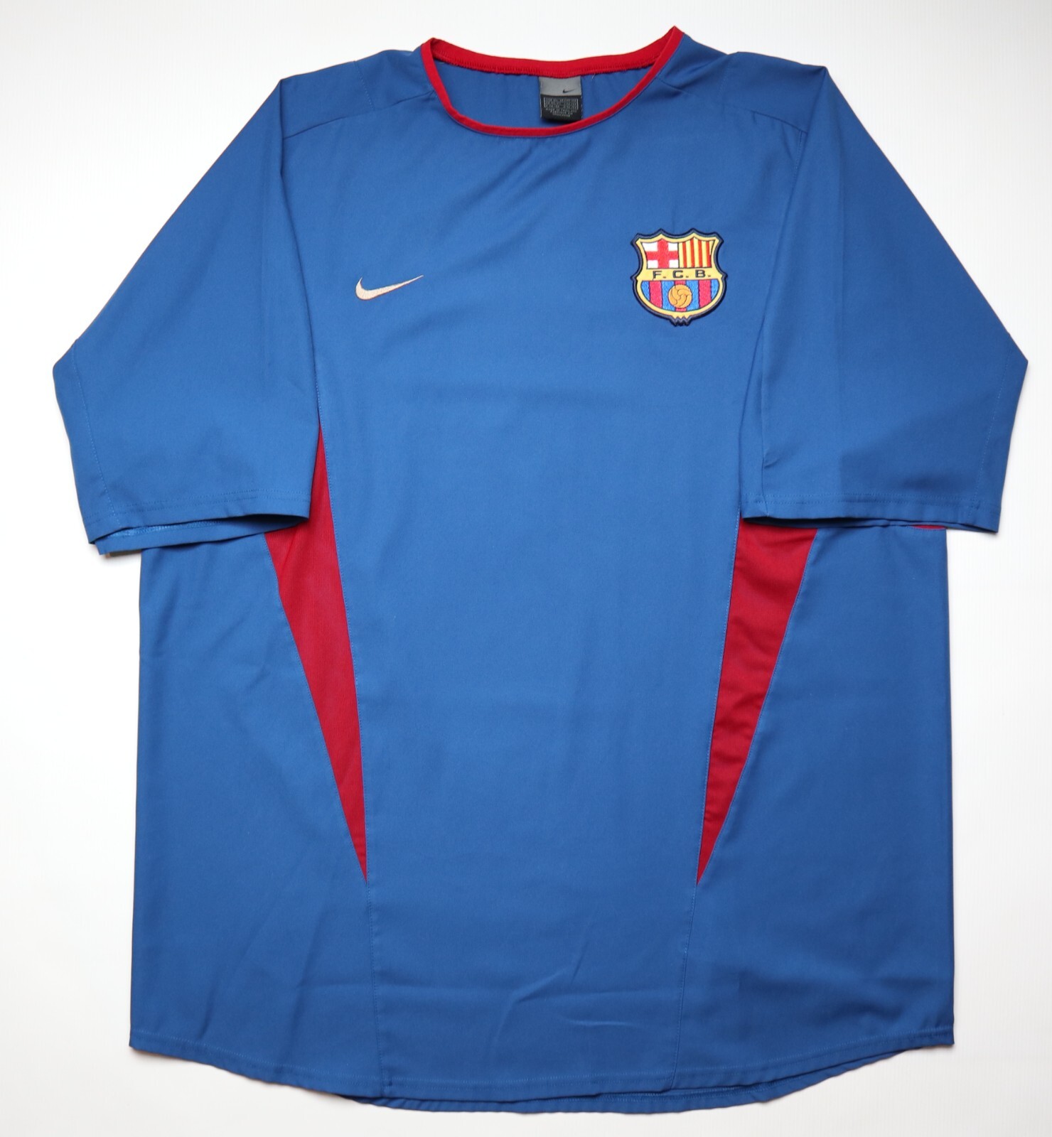 FC Barcelona 2003 ユニフォーム s-l1200.jpg
