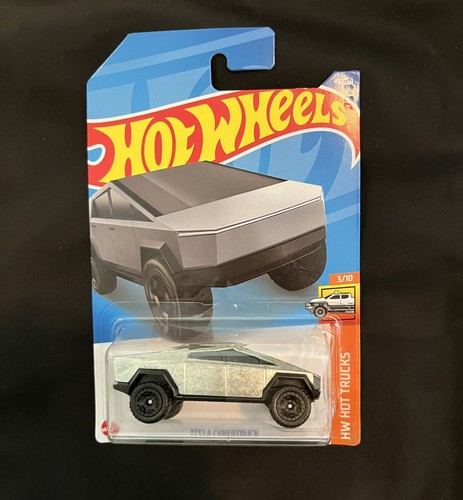 Hot Wheels RC Cybertruck 2台セット Hot Wheels RC Cybertruck 2台セット Hot Wheels R/C 1:10 Tesla