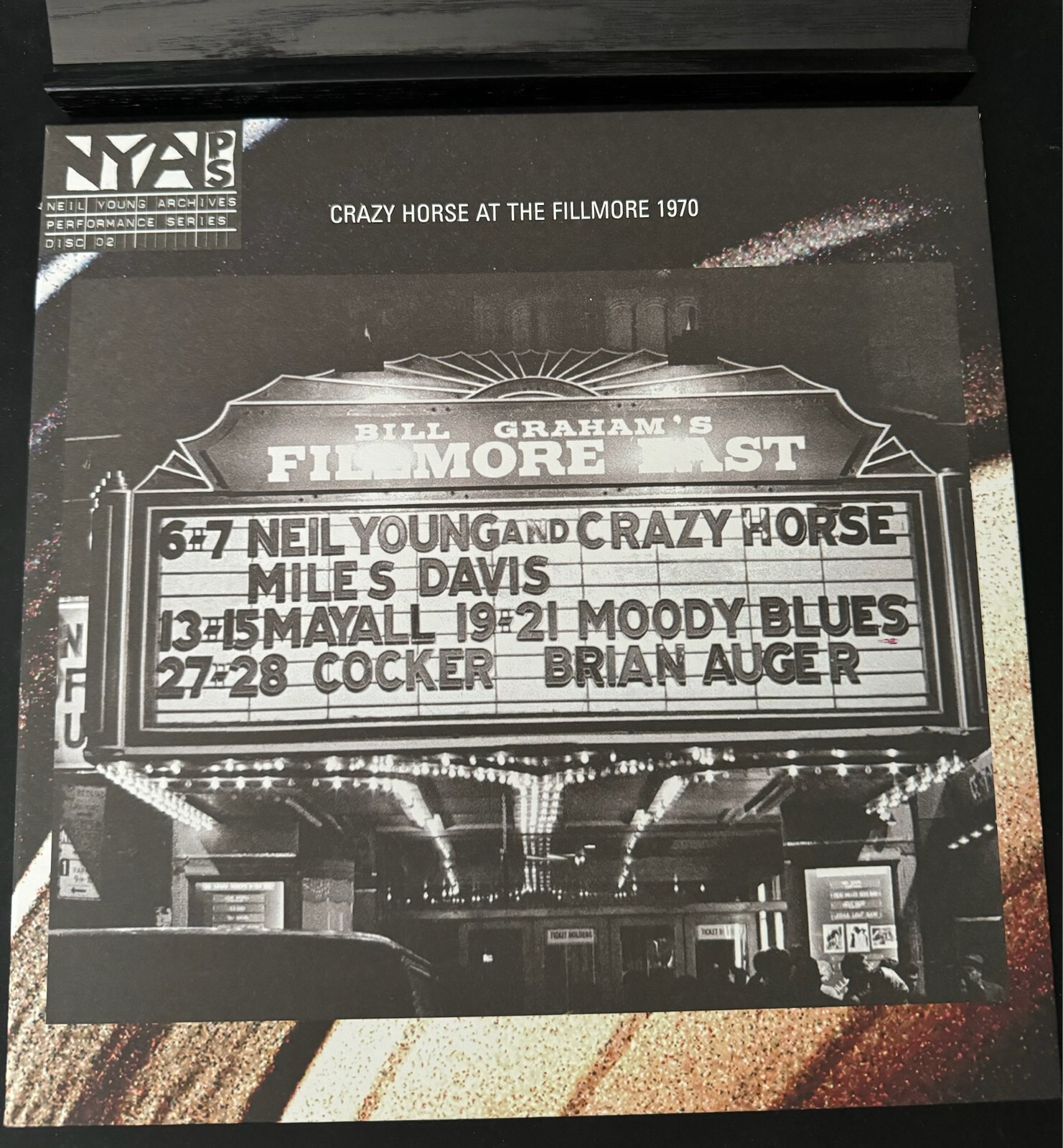 Neil Young and Crazy Horse - Live At The Fillmore East 1970