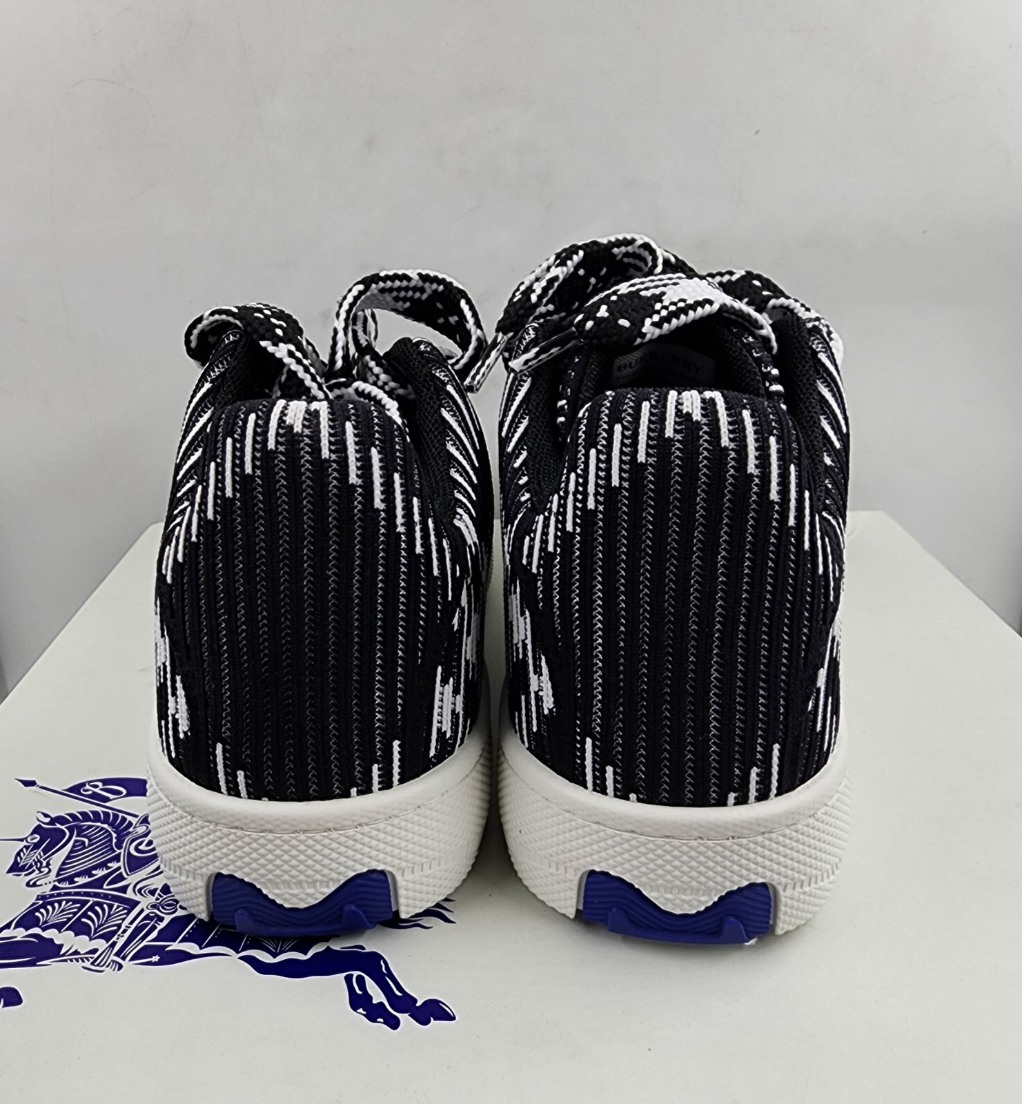 Burberry Check Knit Box Low-Top Sneakers Men's 42/9 US Black/White Lace Up - Picture 6 of 16