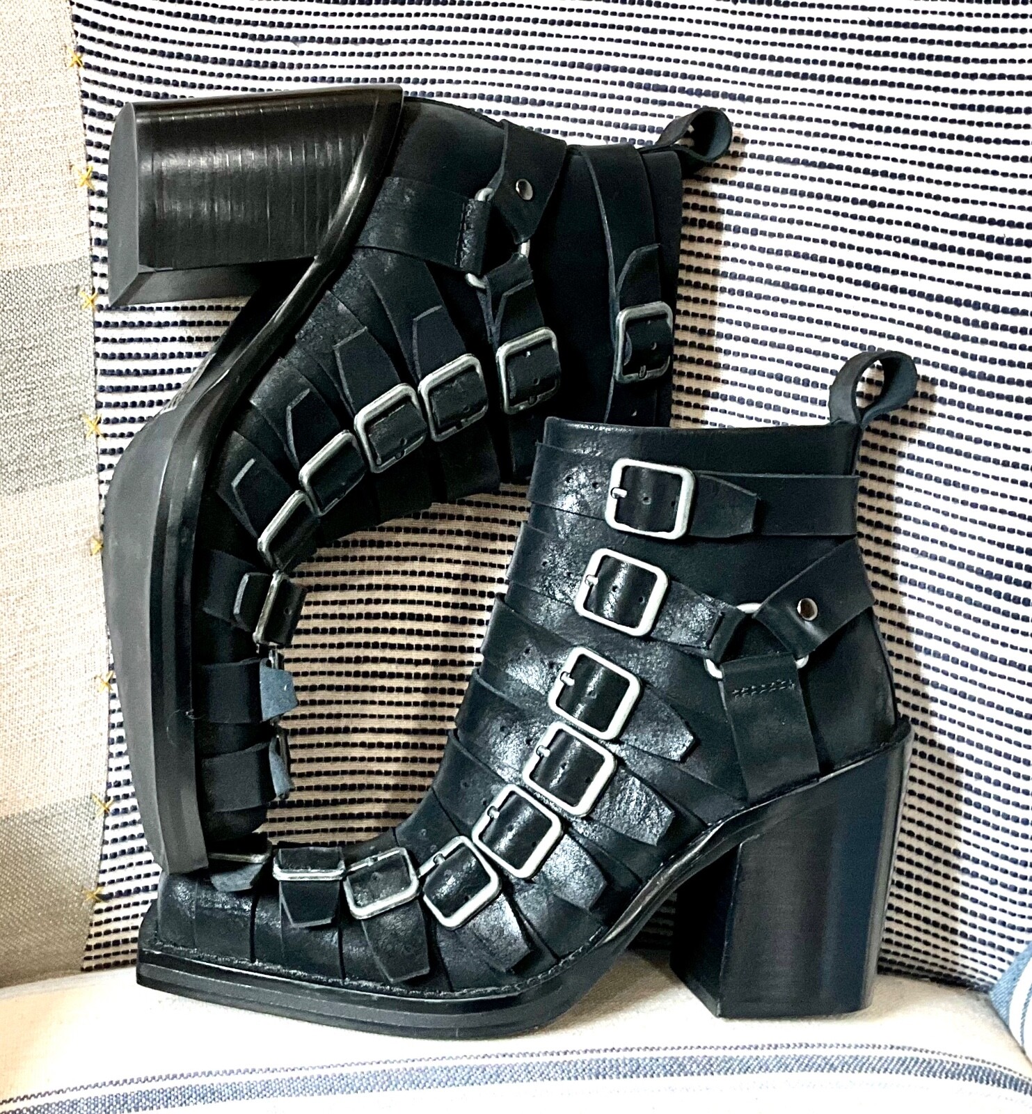 【Anyone more】Abel Buckle Walker Boots $_57.JPG?set_id=880000500F