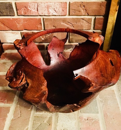 BEAUTIFUL RUSTIC MESQUITE DISPLAY BOWL