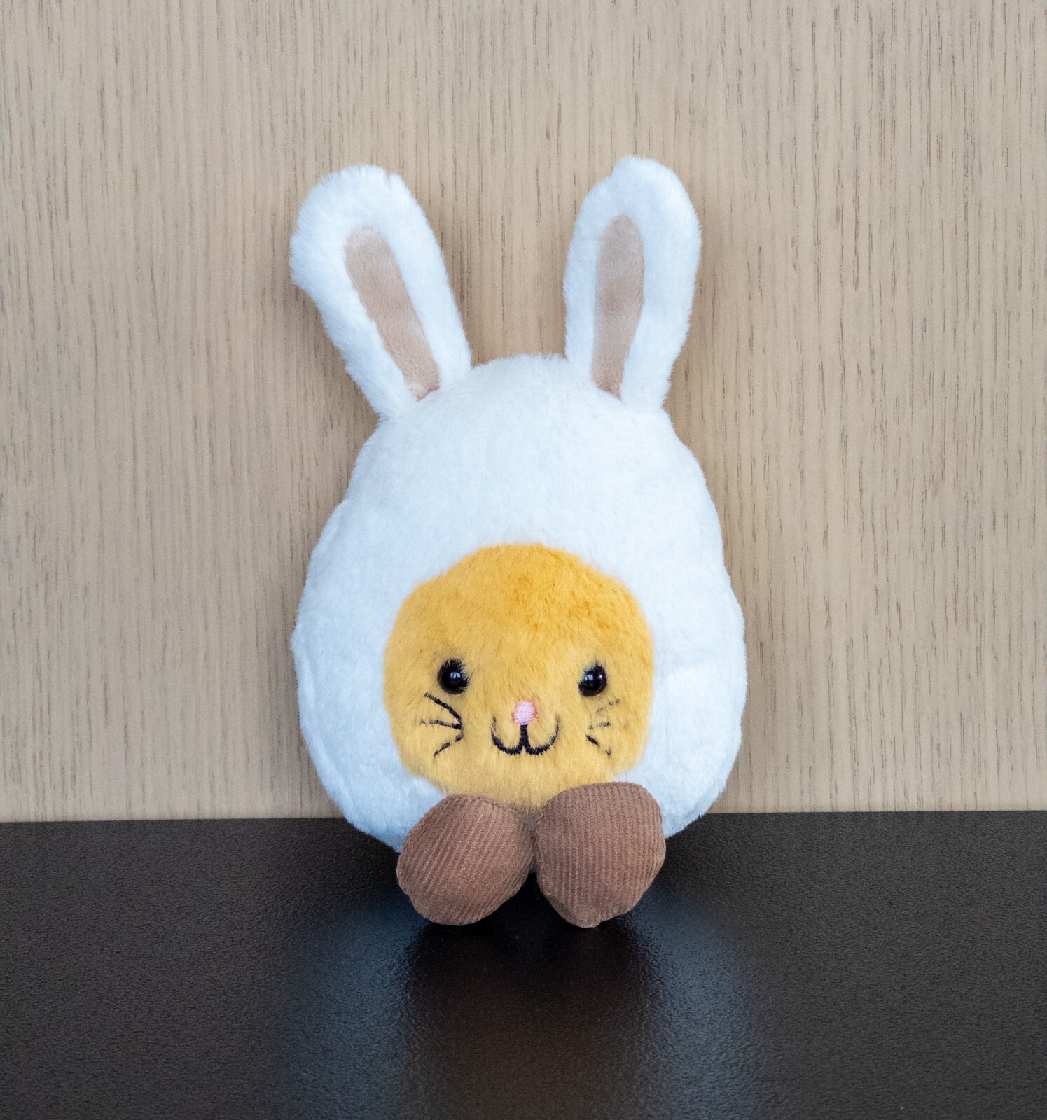 ジェリーキャット タマゴ Amuseables Bunny Egg Jellycat Amuseables Bunny Egg NWT Rare Retired Easter Plush
