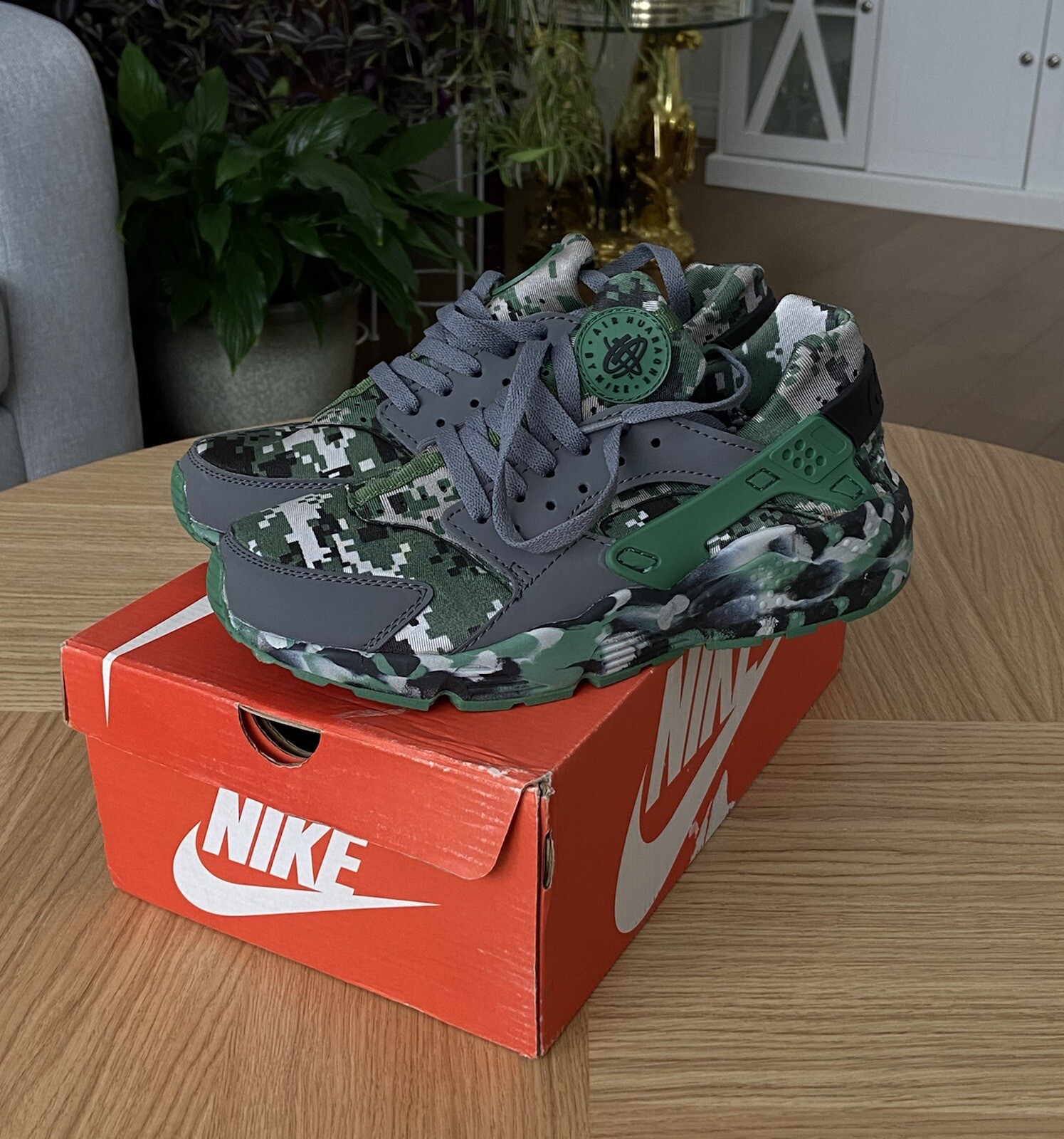 camouflage huaraches green