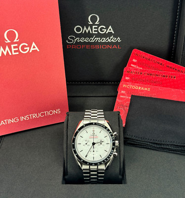Unworn Omega Speedmaster Moonwatch 42mm, White, 310.30.42.50.04.001, dated 2024