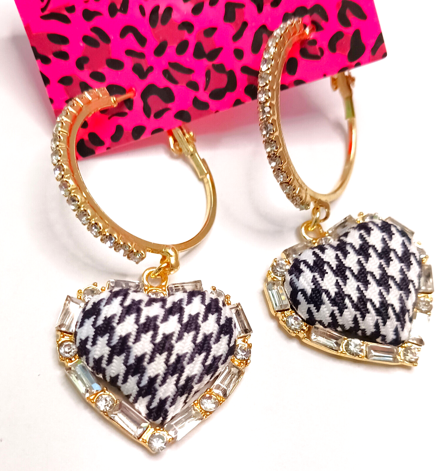 Classy HOUNDSTOOTH Black White HEART Rhinestone Betsey Johnson Dangle Earrings