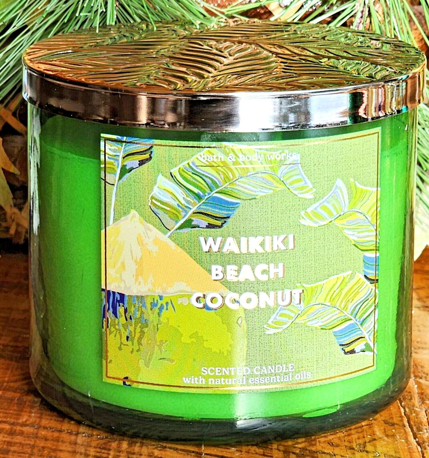 SUMMER~WAIKIKI BEACH COCONUT~3 WICK CANDLE~Bath Body Works