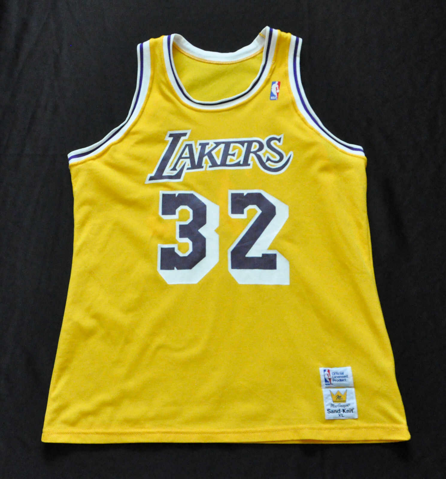 32 