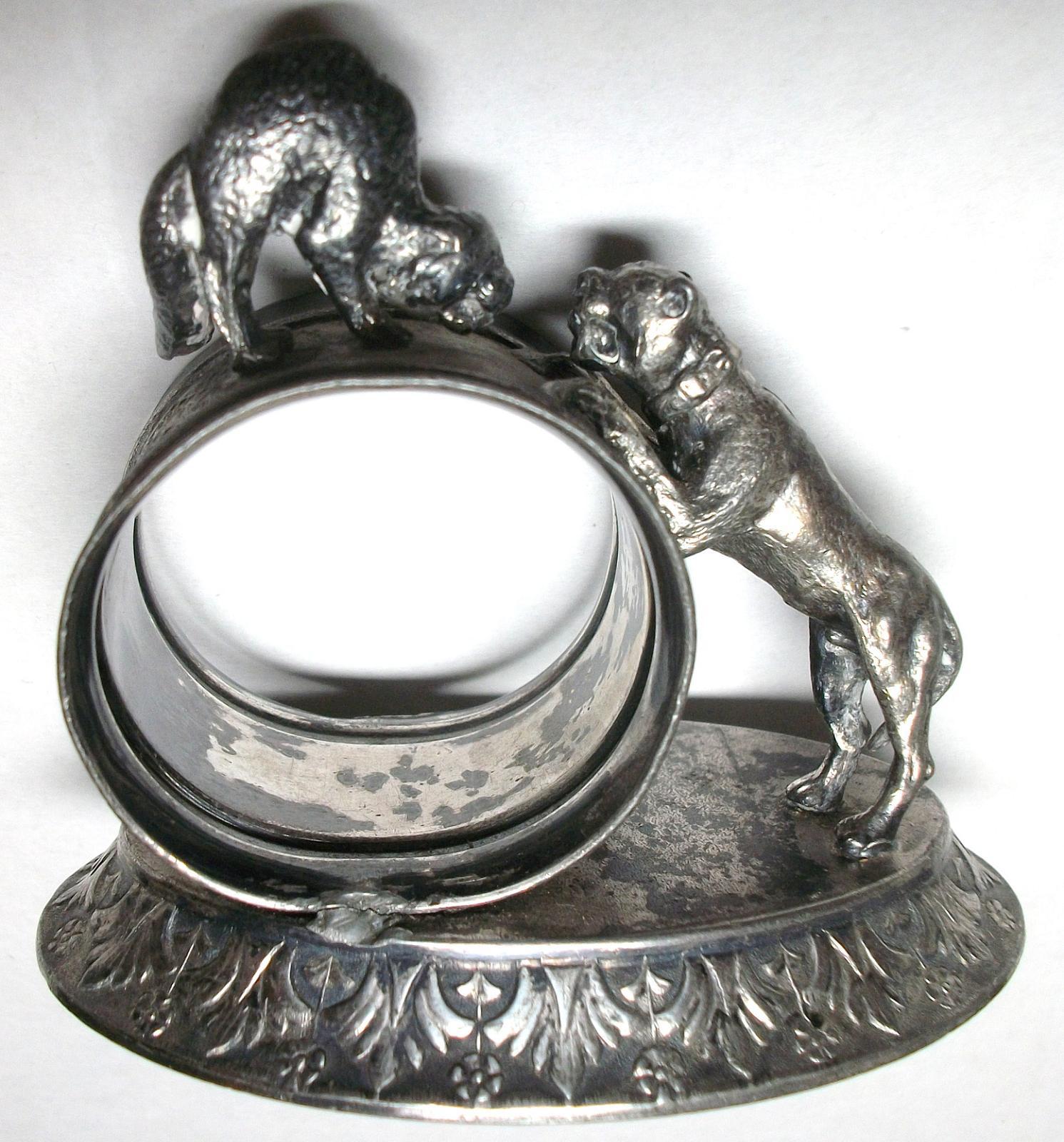 Antique Meriden Silver Plate Figural Napkin Holder Ring Victorian Dog Cat # 275