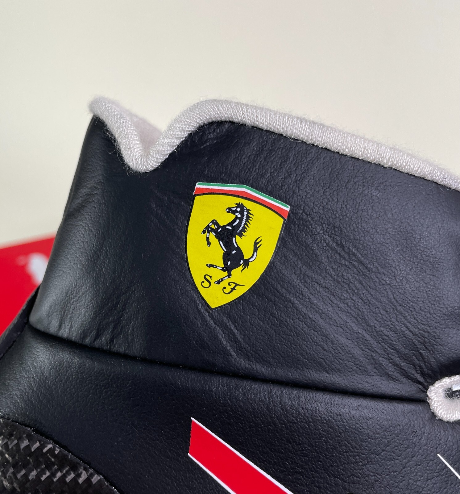 Pre-owned Puma Ferrari Speedcat Pro Leclerc F1 Racing Shoes Men's Size 10-11 (307933-01) In Black