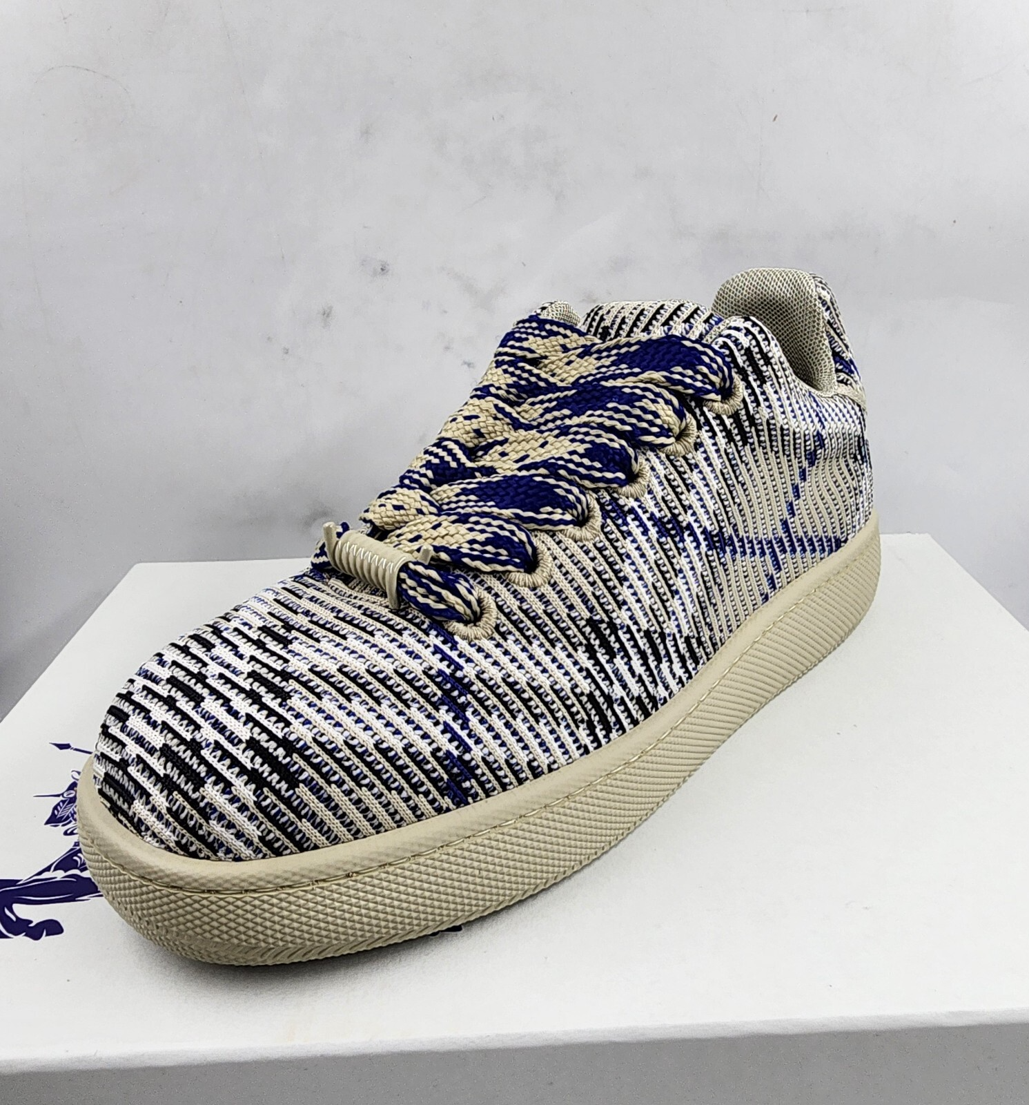 Burberry Check Knit Box Sneakers Men's 43.5/10.5 US Lichen Multi Lace Up Closure - Picture 16 of 16