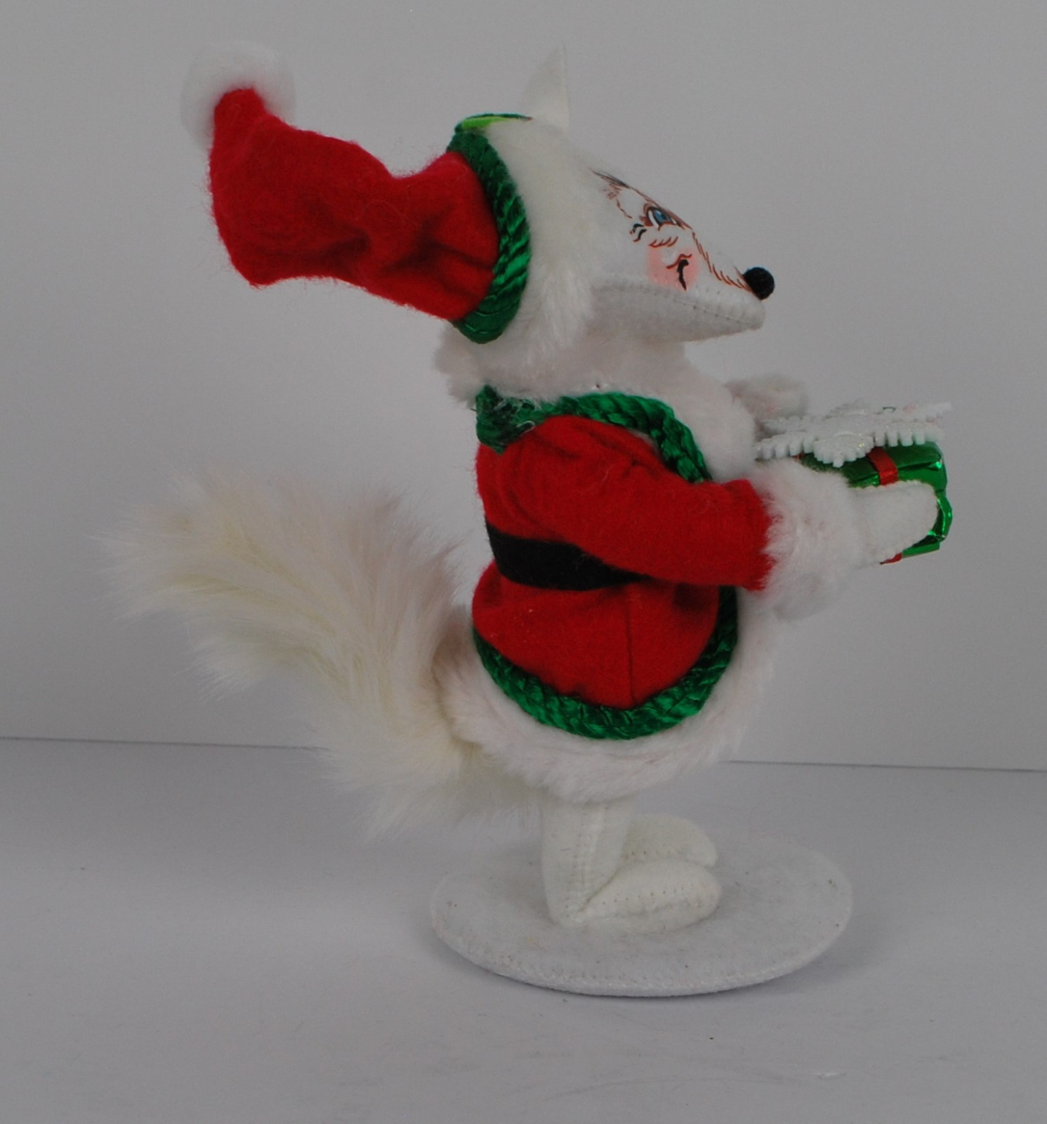 Annalee Christmas white Fox Gift  scarf 2016