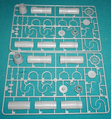 F/A-18F Super Hornet Trumpeter 1/32 Sprues N(2) Engines Etc.