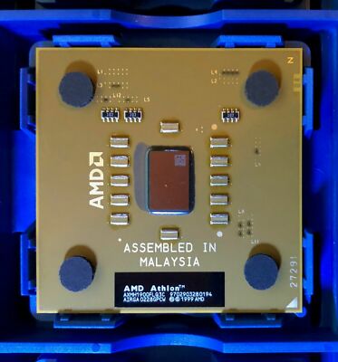 AMD Mobile Athlon XP-M 1900+ AXMH1900FLQ3C 1600 Mhz 266 MHz FSB (9F) Qty.1