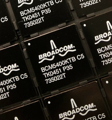 BROADCOM BCM5400KTB-C5 Ethernet Transceiver, CMOS, PBGA256 **NEW** Qty.1