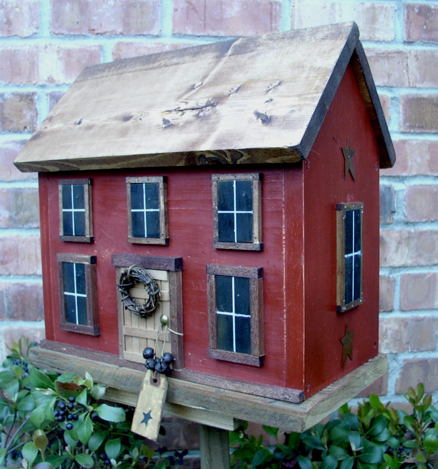 Primitive Folk Art Farmhouse Rustic Handmade  Birdhouse