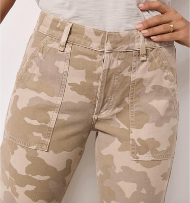 Pre-owned Citizen Of Humanity Citizens Of Humanity Leah Cargo Pants In Taupe Camo - Size 25 In Beige