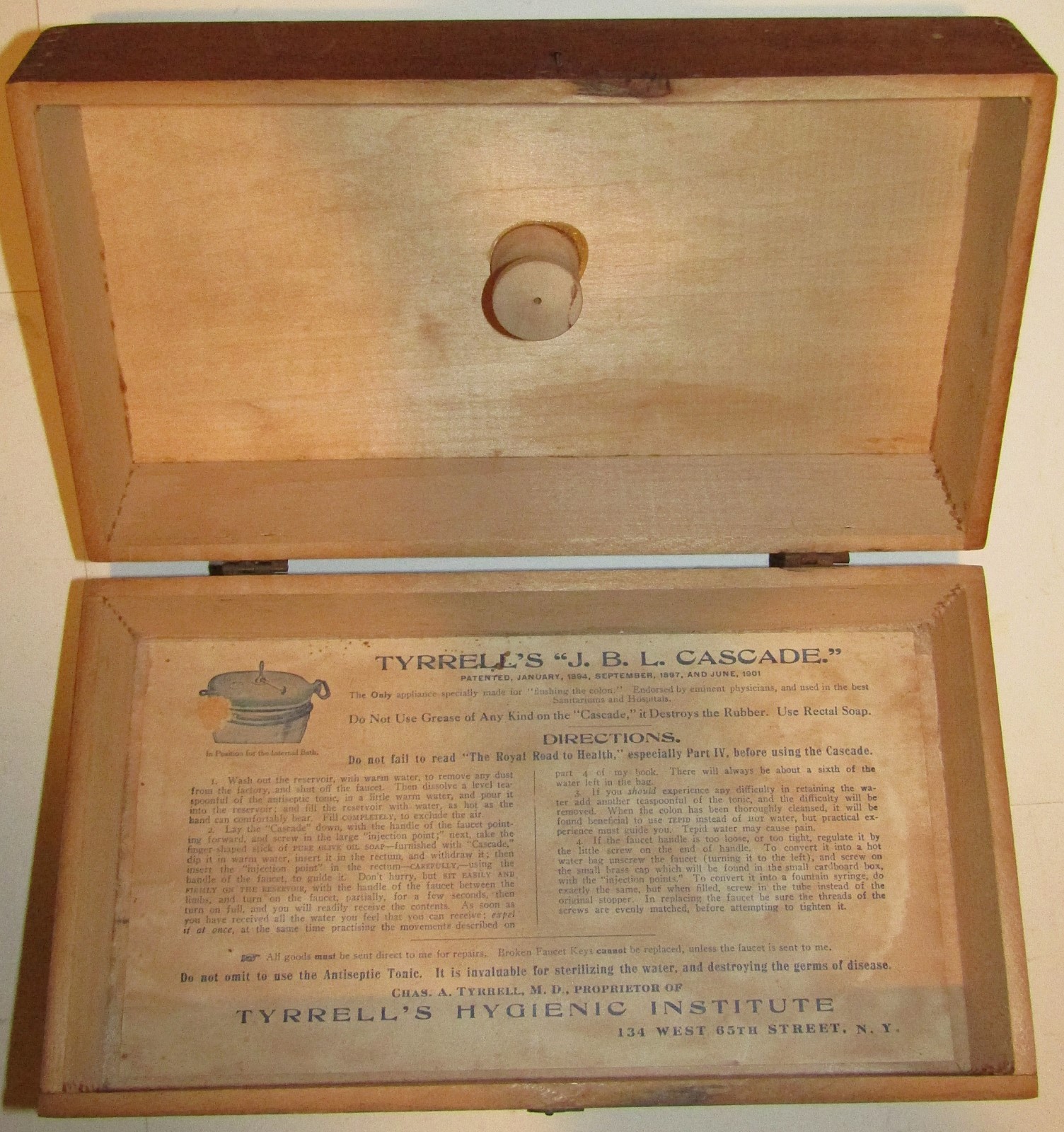TYRRELLS J.B.L.CASCADE RECTAL ENEMA WOOD MEDICAL ADVERTISING BOX,1903,Empty,1894