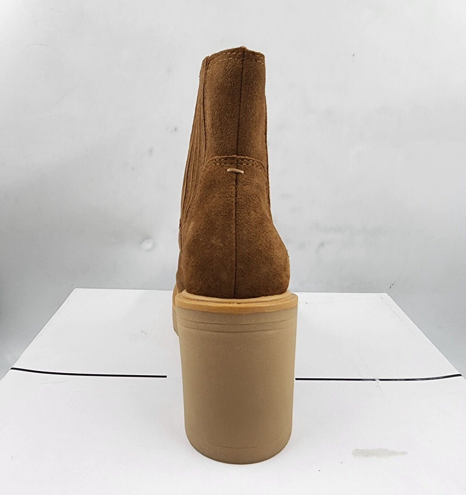 Dolce Vita Caster Block Heel Booties Women's 6.5 Camel Suede Round Toe Pull On - Picture 8 of 16